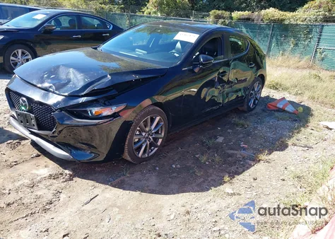 2021 Mazda Mazda3 Preferred из США, поврежденный, VIN JM1BPBLL3M1339390